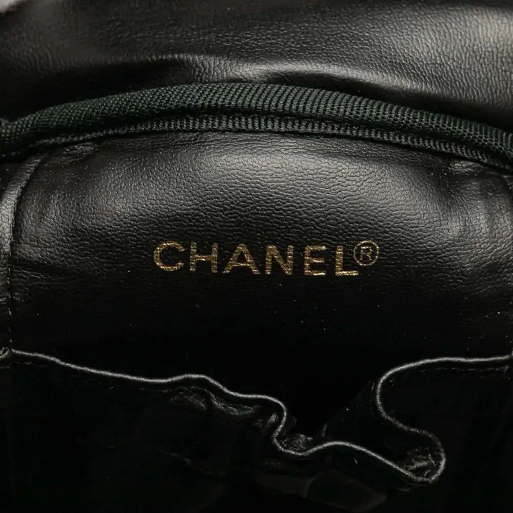 CHANEL Caviar Leather Logo Vanity Bag
